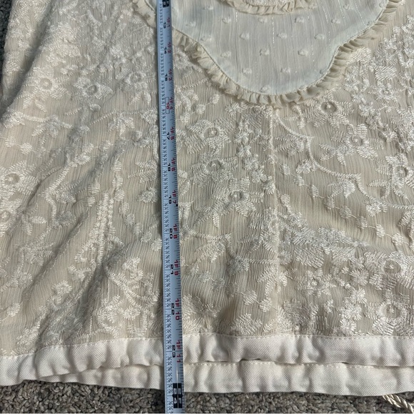 Anthropologie Tiny Finja Embroidered Lace Ruffle Ivory Blouse XS Victorian flowy - Picture 12 of 12